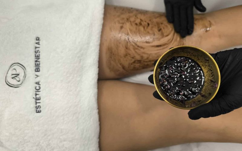masaje exfoliante anticelultico con ozono y cafe